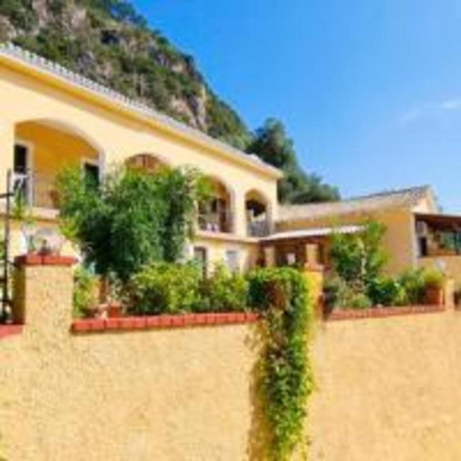 Vassilis Apartments Paleokastritsa Exterior photo