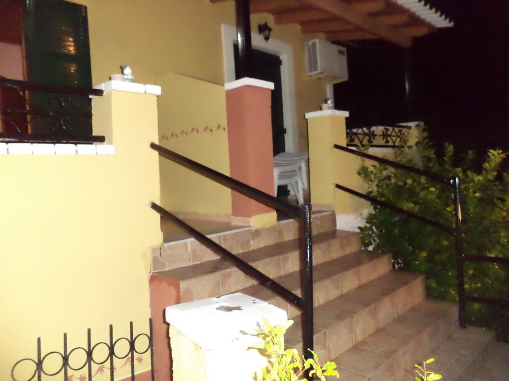 Vassilis Apartments Paleokastritsa Exterior photo
